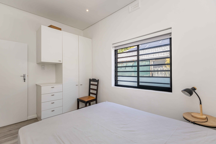 To Let 2 Bedroom Property for Rent in Sea Point Western Cape